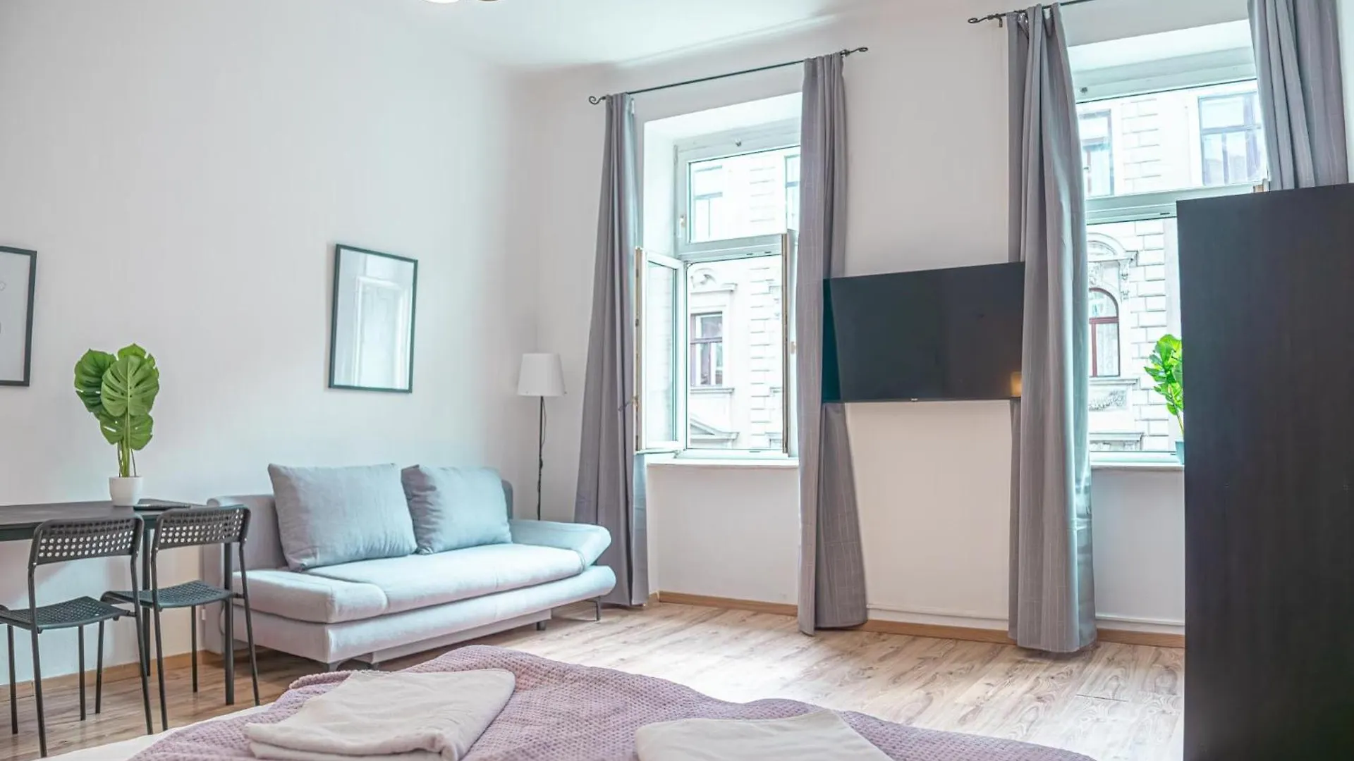 Antique Chic 2Br Apt Getaway In A Historic Setting Vienna